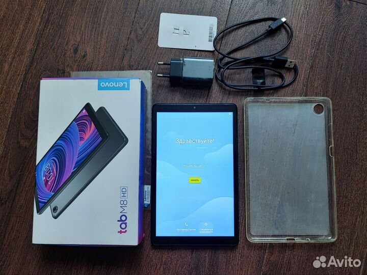 Планшет Lenovo Tab M8