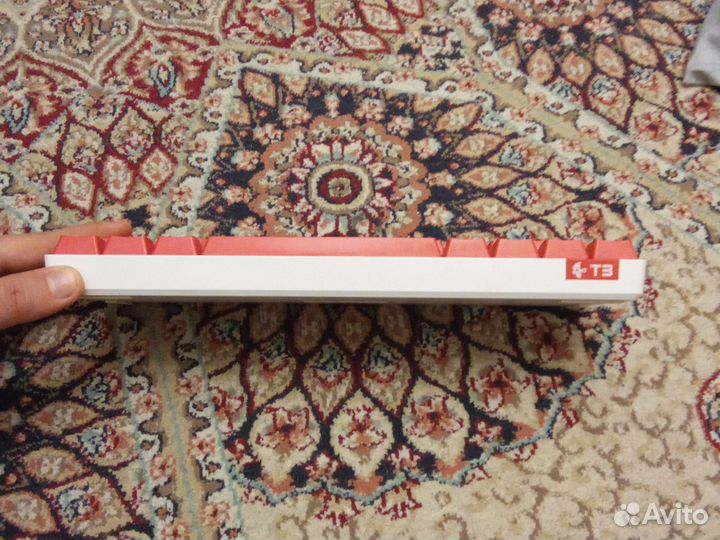 Игровая клавиатура черные свитчи