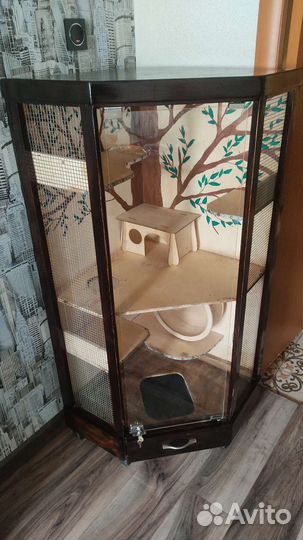 Витрина,клетка для шиншиллы