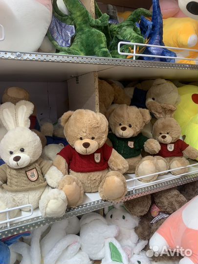 Плюшевый медведь