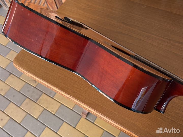 Гитара Hohner hc 06