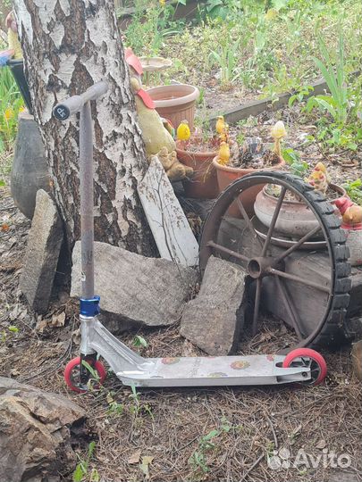 Трюкавой самокат кастом