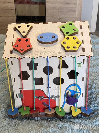 Бизиборд домик бизидом