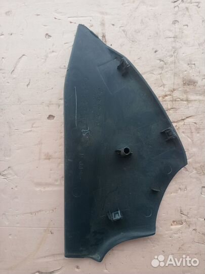 Накладка торпедо левая Mazda 626 GE 1991-1997