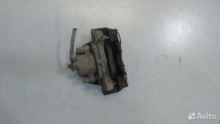 Суппорт Volkswagen Tiguan, 2012