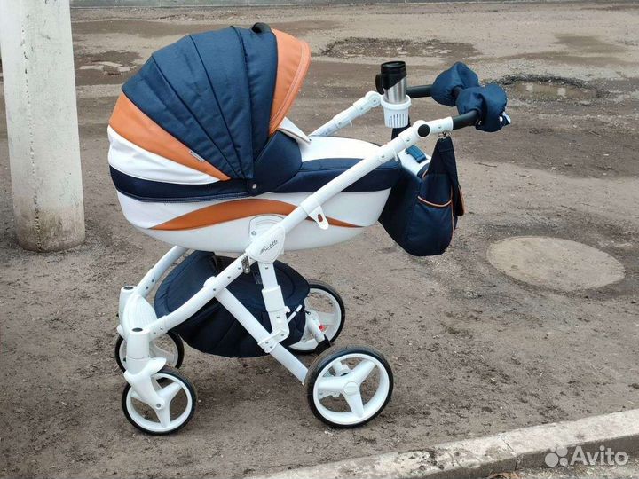 Коляска 2 в 1 adamex на гелевых колесах