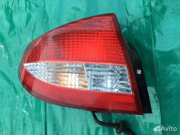 Фонарь задний левый Kia RIO 2000-2005