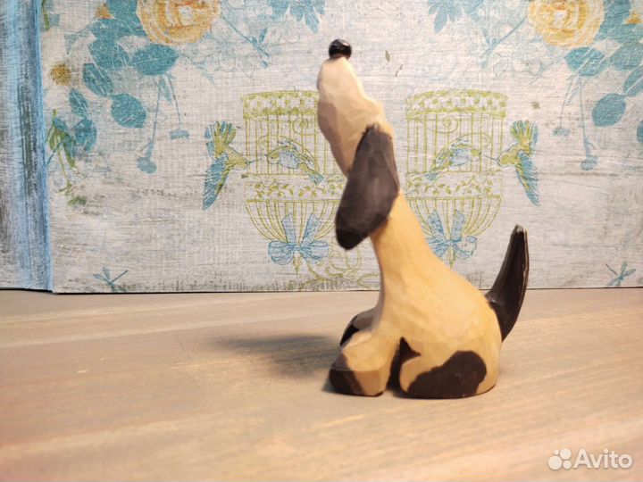 Фигурка деревянная 