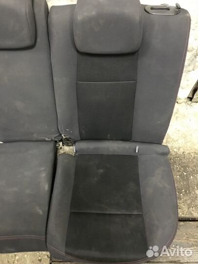 Заднее сиденье Renault Megane 2
