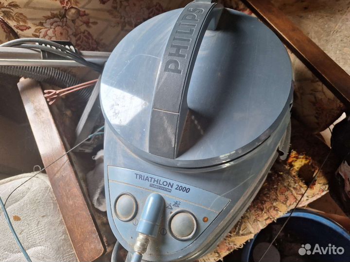 Моющий пылесос Philips
