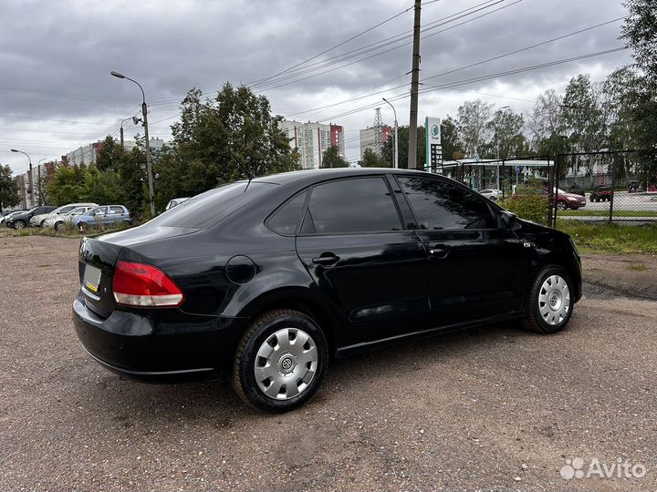 Volkswagen Polo 1.6 AT, 2013, 229 000 км