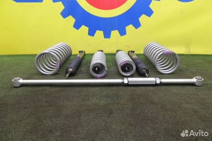 Стойки комплект Toyota Land Cruiser Prado GRJ150W