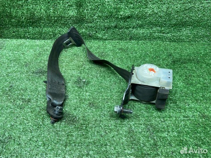 Ремень безопасности задний правый Kia Rio 3