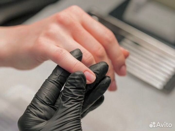 Вакансия мастер маникюра и педикюра