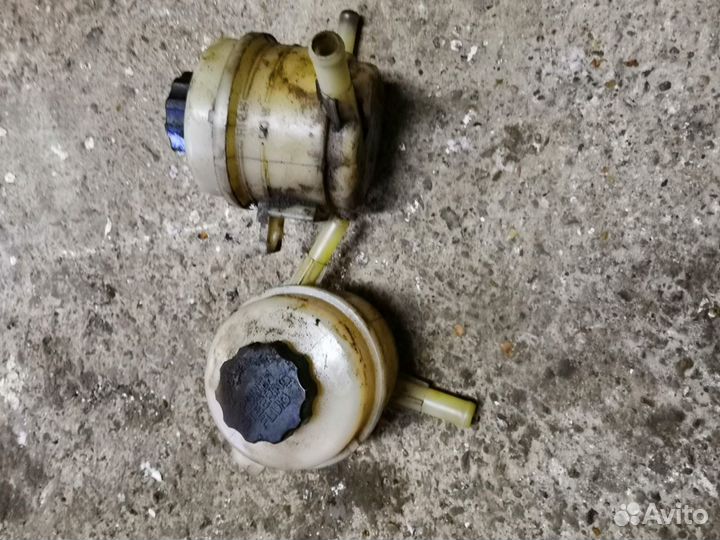 Бачок Гур KIA Spectra киа спектра