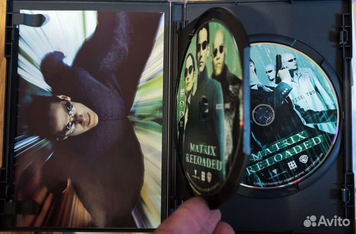 DVD-диски с фильмами. Лицензия