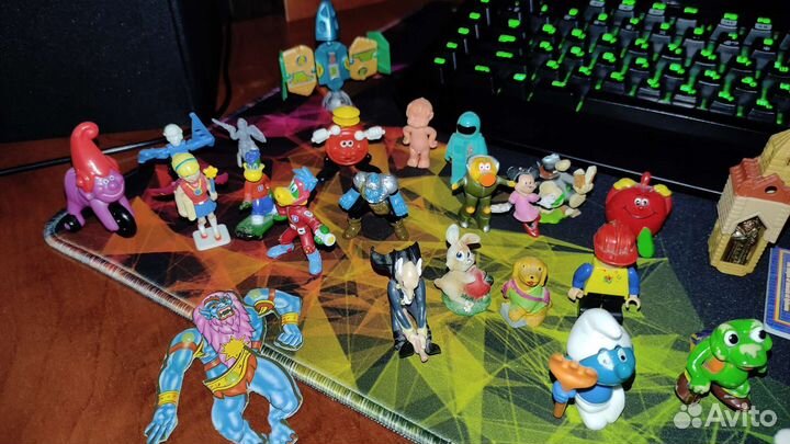 Игрушки из киндера 90х