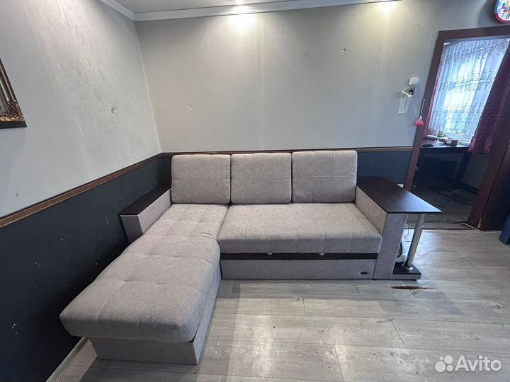 Угловой диван