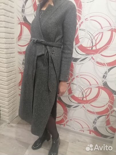 Пальто демисезонное