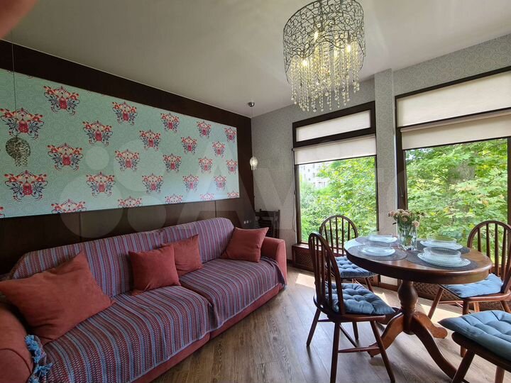 3-к. квартира, 97 м², 3/3 эт.