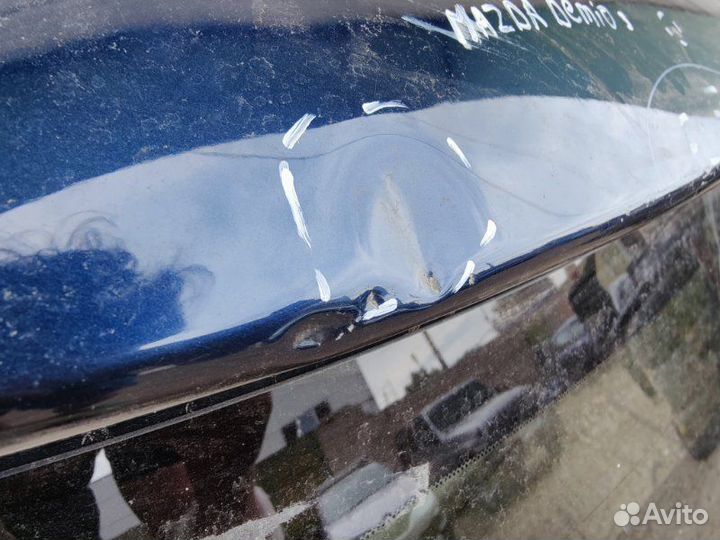 Крышка багажника Mazda Demio 4