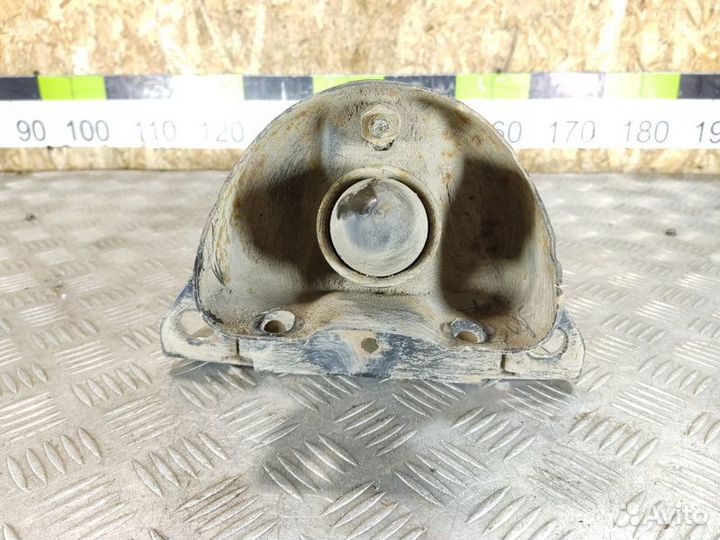 Кронштейн Vaz Niva