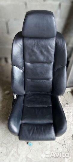 Передние сидения