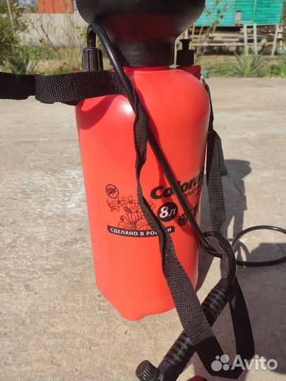 Опрыскиватель садовый ручной