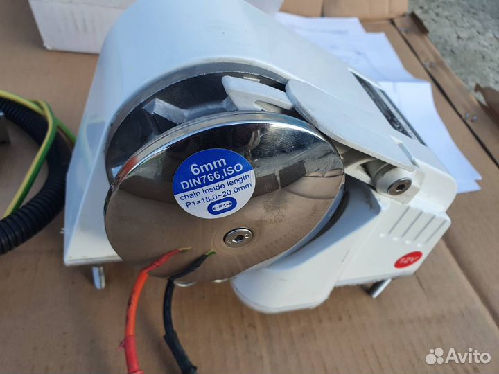 Якорная лебедка South Pacific PRO 710 H