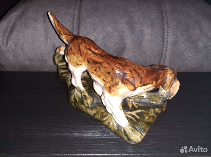 Фарфоровая статуэтка СССР собака с добычей