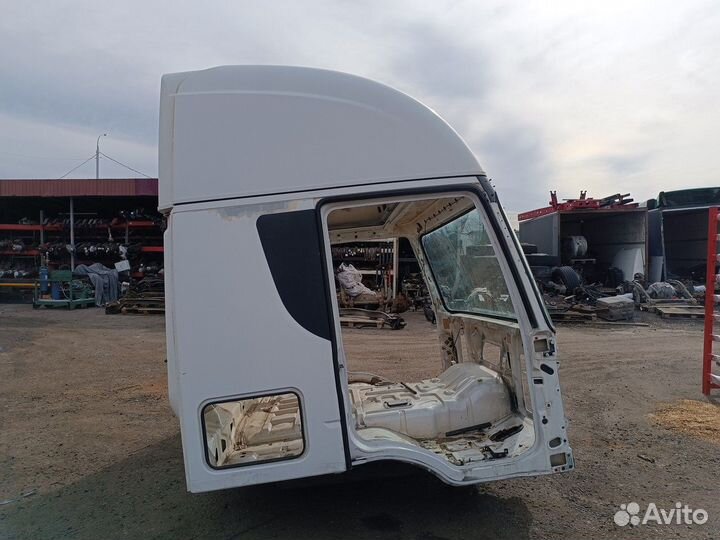 504307411 Каркас кабины Iveco Stralis