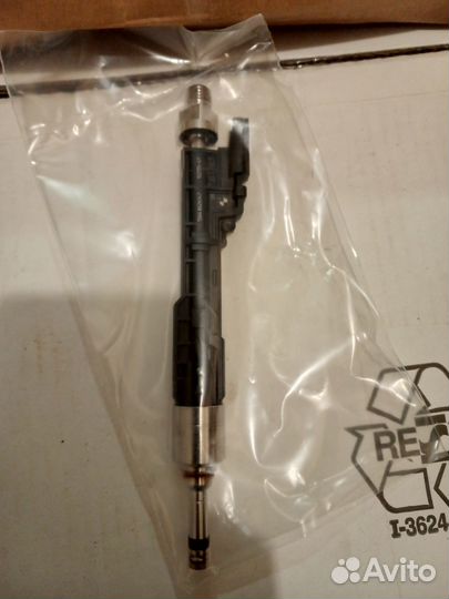 BMW 5 G30 7 G11/G12 Форсунка топливная (инжектор)