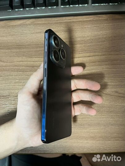 TECNO Spark 20 Pro, 12/256 ГБ