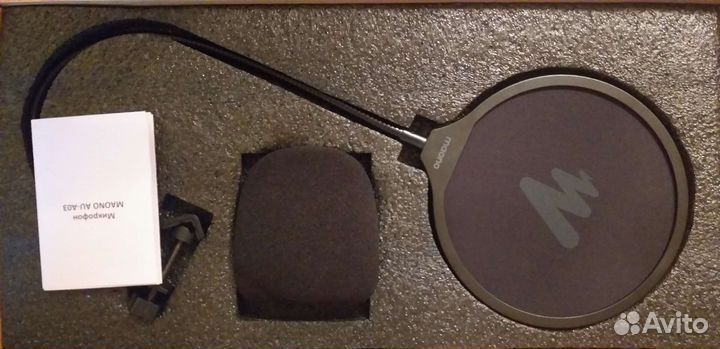 Студийный конденсаторный микрофон