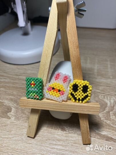 Украшения из бисера