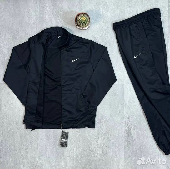 Спортивный костюм Nike