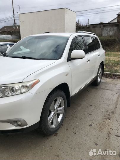 Toyota Highlander 3.5 AT, 2011, 246 000 км