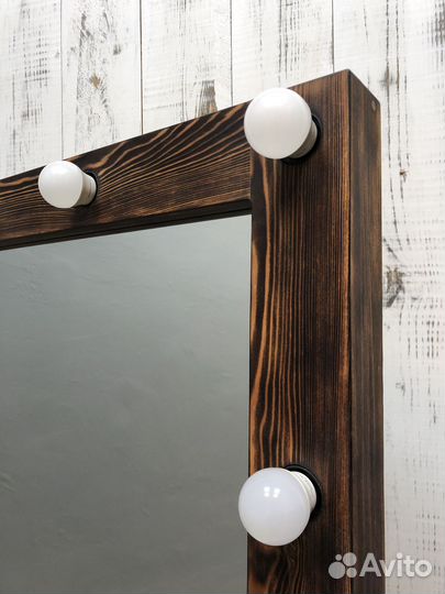 Зеркало с подсветкой в полный рост