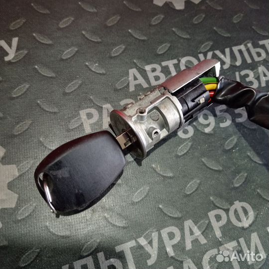 Замок зажигания LADA Granta FL