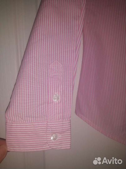 Новая Блузка школьная р.122-128 Бенитон