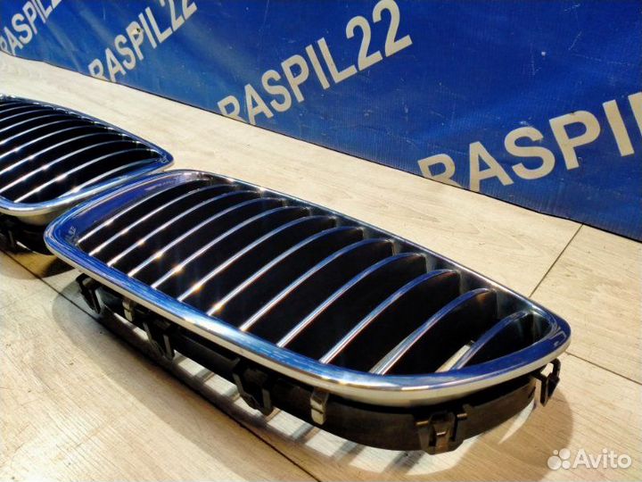 Решетка радиатора Bmw 528I F10 N52B30 06.2010
