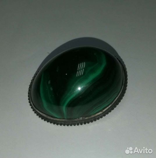 Винтажная крупная брошь с малахитом, мельхиор