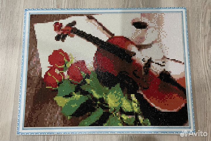 Картины со стразами