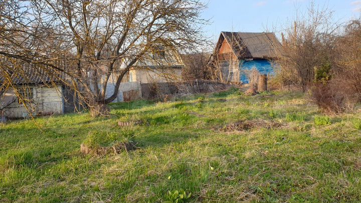 Дача 20 м² на участке 5 сот.