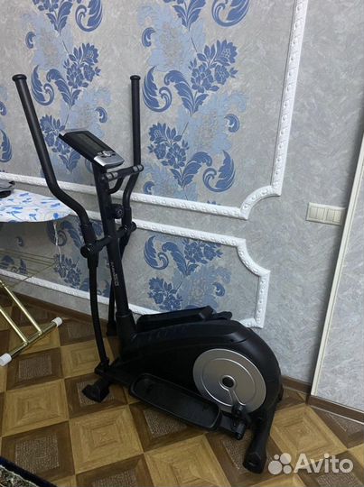 Эллиптический тренажер