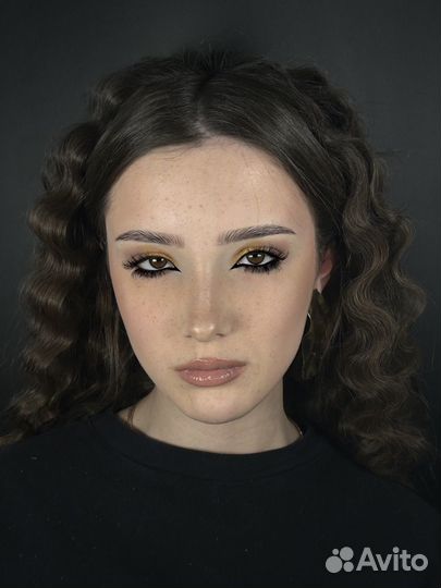 Любой вид макияжа