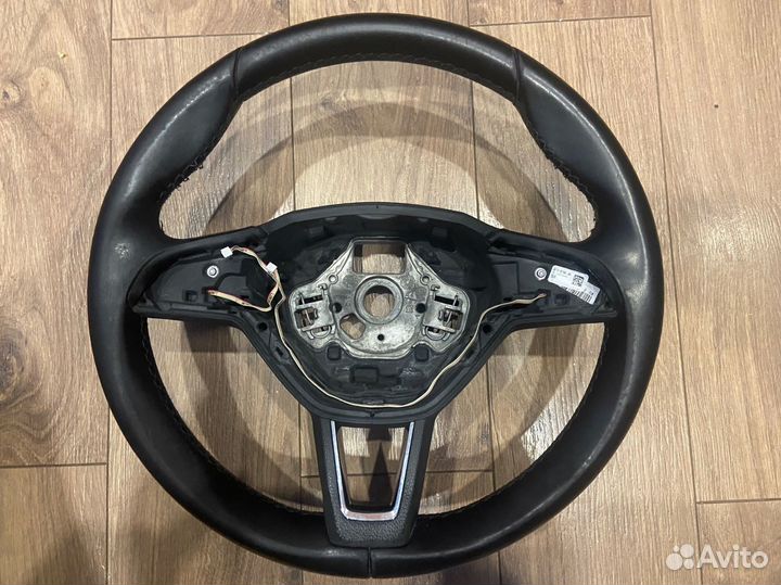 Руль Skoda 3 спицы