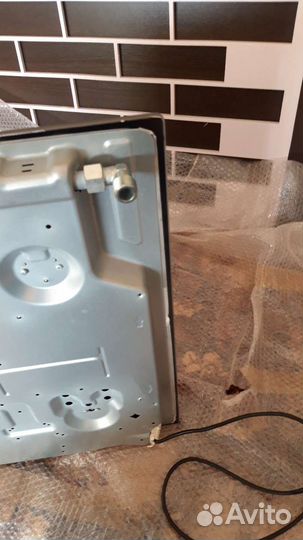 Газовая встраиваемая плита новая bosch, стекло