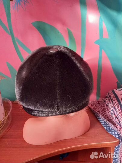 Меховая мужская кепка