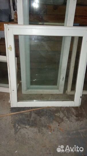Дверь пластиковая и окно в одном блоке, новое